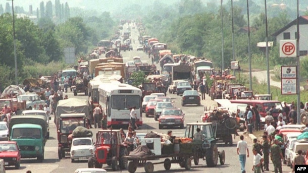 Konvoj Srba izbjeglih tokom akcije 